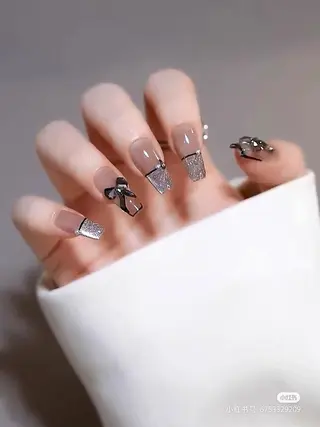 ネイル N. サロン所属・Theone栄店 田口のネイルデザイン