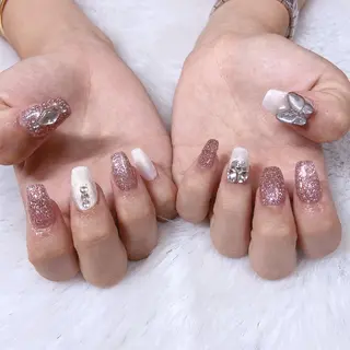 ネイル 稲垣 江梨花のネイルデザイン