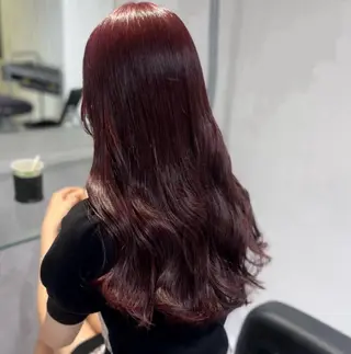 ロング カラー 🫧うる艶トレンド 🫧透明感カラーのヘアスタイル