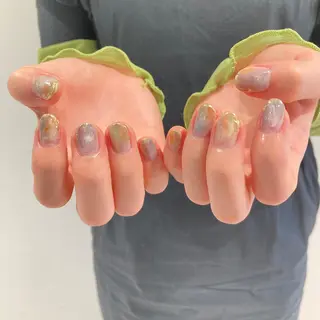 ネイル mano+所属・砂田 はるかのネイルデザイン