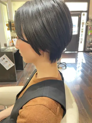 ショート 【高辻店✂️】黒川 レディースモデル募集のヘアスタイル