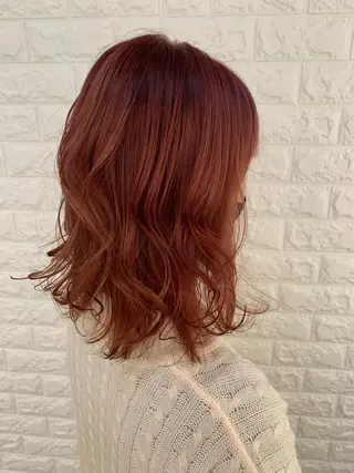 ミディアム カラー 福森 みずきのヘアスタイル