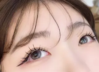 マツエク・マツパ VIVIT久宝寺店所属・安藤 美羽のマツエク・マツパデザイン