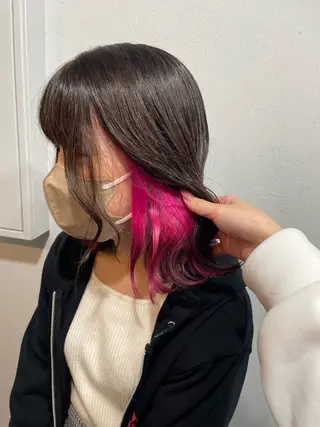 ミディアム Cielro【 シェイロ 】所属・Cielro/ダブル カラー/西田咲希のヘアスタイル