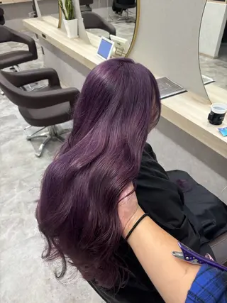 ロング カラー よこみぞ こなつのヘアスタイル