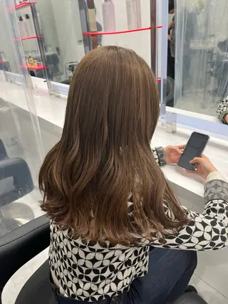 カラー 似合わせ💗透け感 💗うる艶カラー💗のヘアスタイル