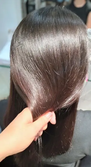 ロング パーマ 吉祥寺・BRING 近藤真千子のヘアスタイル