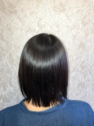 セミロング 関内 髪質改善 特化 re:Magoのヘアスタイル