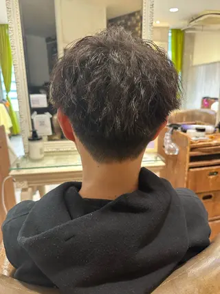 パーマ メンズ 増渕 駿介のヘアスタイル