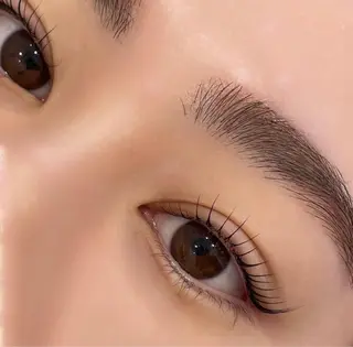 マツエク・マツパ ☪️WHITEEYE 店長 Uu☪️の眉毛・アイブロウイメージ