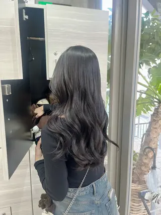 ロング カラー ナツミ/透明感カラー /酸性ストレートのヘアスタイル