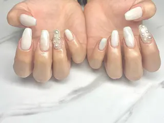 ロング ネイリスト シンのネイルデザイン