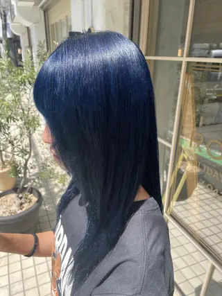 ロング カラー アイナ ROCCOのヘアスタイル