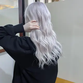 ロング カラー ハイトーンカラー ⭐️NAZUNAのヘアスタイル