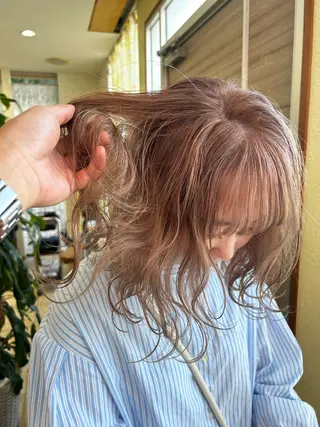 ミディアム カラー ブルームーン所属・モリタ ミツキのヘアスタイル