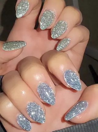 ネイル ConneQt所属・ETHOSENSE. kimikaのネイルデザイン