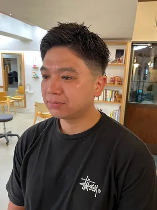 メンズ DENALI HAIR所属・宇野澤 銘のヘアスタイル