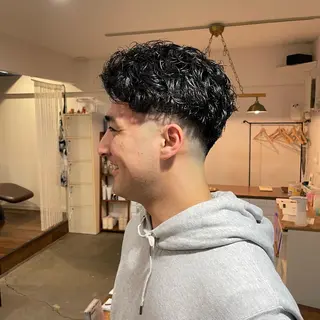 ショート パーマ メンズ 渡邉 聖希のヘアスタイル