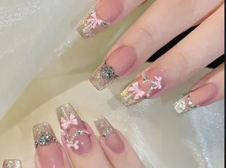 ネイル Pure&Rich Nailのネイルデザイン