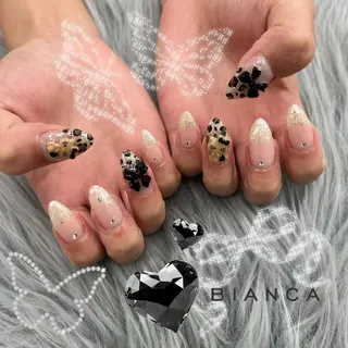 ネイル Bianca 立川 横関‪·͜· ❤︎‬のネイルデザイン