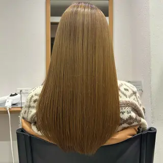 ロング やなぎさわ はるなのヘアスタイル