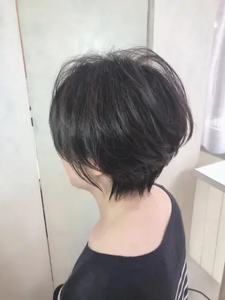 ショート カラー 当日予約🆗ショート /ハイライト/松本のヘアスタイル