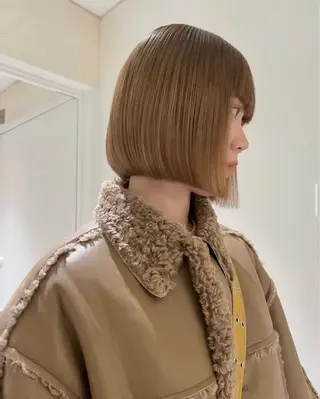 カラー nolla所属・yoshihama sumireのヘアスタイル