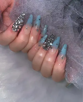 ネイル 高草木 桃香のネイルデザイン