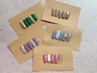 ネイル Revia所属・Revia おおだちあやなのネイルデザイン