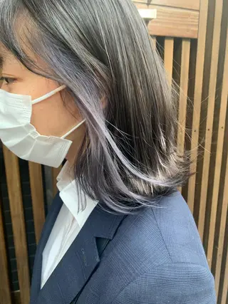 ミディアム カラー 🌈8月末までシャ イン輝きハイトーン✨のヘアスタイル