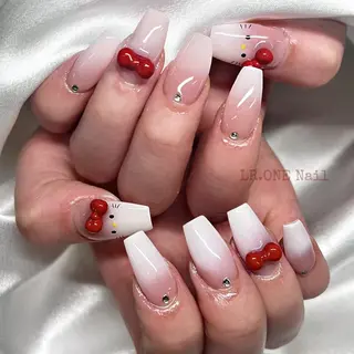 ネイル LR.ONE ヨウのネイルデザイン