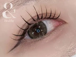 マツエク・マツパ H eyelash 吉祥寺店所属・nico/束感まつ毛 /アンドヘルシーのマツエク・マツパデザイン