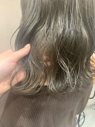 ミディアム カラー ハイトーン/レイヤー 💜Akaneのヘアスタイル