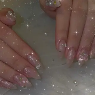 ネイル LUANA所属・LUANA ジュリのネイルデザイン