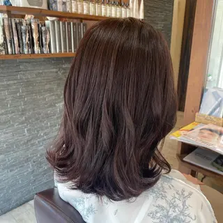 セミロング 加藤 実穂のヘアスタイル