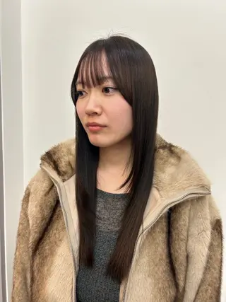 ロング カラー 透明感カラー🪽 mioのヘアスタイル