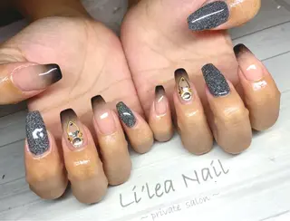 ネイル Li'leaNail AINAのネイルデザイン