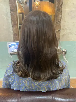 セミロング カラー 🎀ブリーチなし 透明感🎀yuhiのヘアスタイル