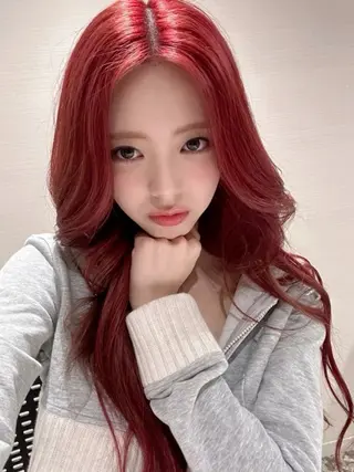 ロング 🥀ワンホン風暖色 カラーRISA🥀のヘアスタイル