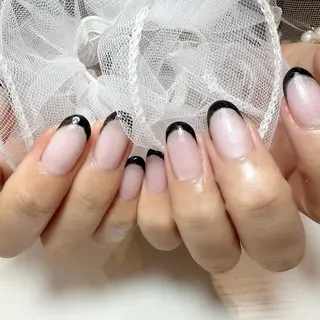ネイル White nail上本町店所属・荒木 綾花のネイルデザイン