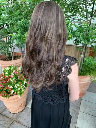 セミロング カラー 髪質改善美容室Lust所属・美容室Lust💚 嶋崎 鷹のヘアスタイル