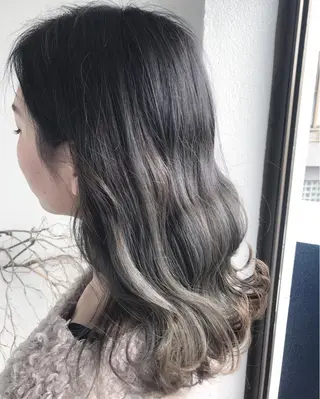セミロング カラー 大嶋 宏隆のヘアスタイル