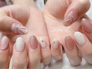 ネイル 芦辺 香奈のネイルデザイン