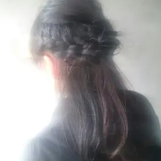 ヘアアレンジ 浦川 敬太のヘアスタイル