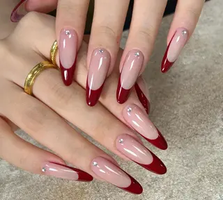 ネイル Pure&Rich Nailのネイルデザイン