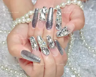 ネイル Salon de Minuit🦩のネイルデザイン