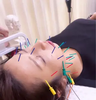 美容鍼灸サロン mahoroba院長のエステ・リラクイメージ