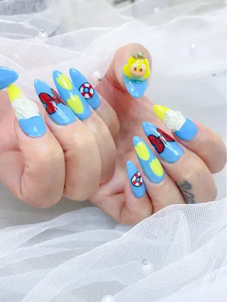 ネイル 五十嵐 美智のネイルデザイン