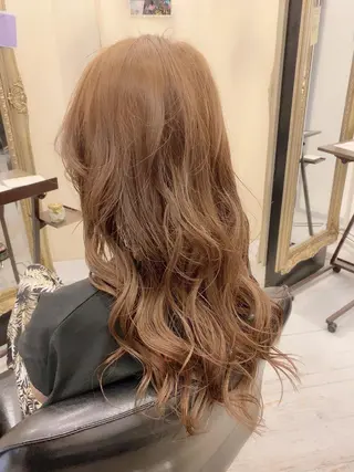 ロング カラー 🍀Moda by Grande🍀のヘアスタイル