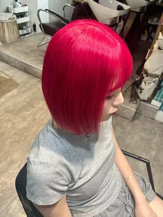 ショート カラー 新宿デザインカット 👶RENAのヘアスタイル